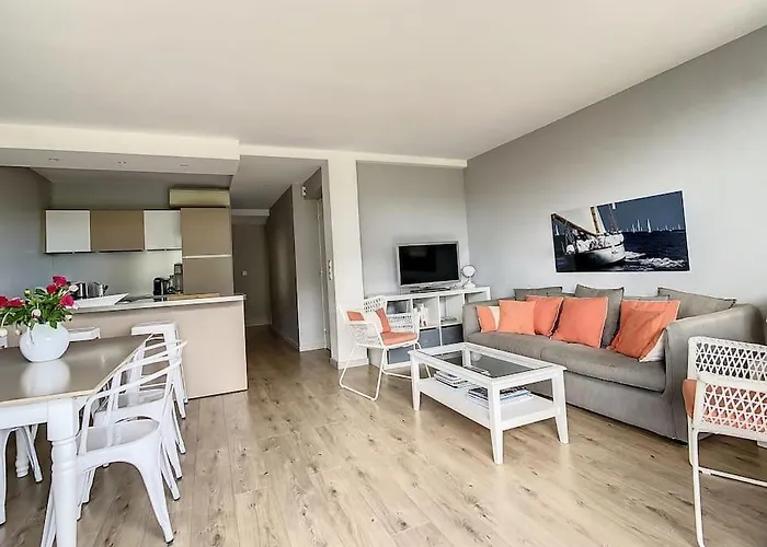 Latitude 43-apartment-saint-tropez-tennis